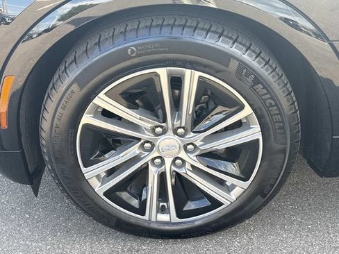 Used 2024 Cadillac Lyriq Luxury AWD/4WD image 10