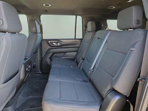 Used 2024 Chevrolet Suburban LS image 11