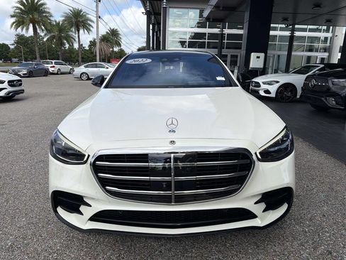 Used 2022 Mercedes-Benz S 580 4MATIC Sedan image 2