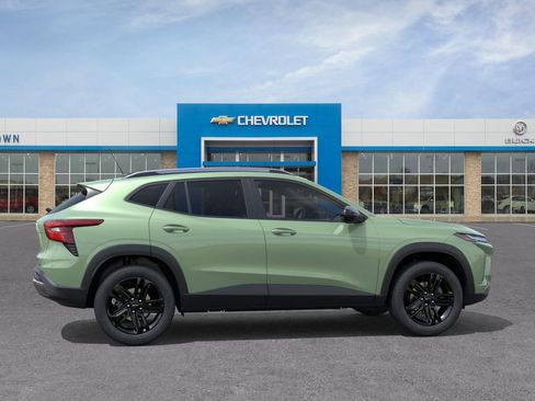 New 2026 Chevrolet Trax ACTIV w/ Driver Confidence Package FWD image 5