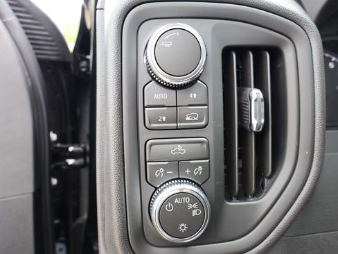 New 2026 GMC Sierra 1500 Pro w/ Pro Value Package AWD/4WD image 12