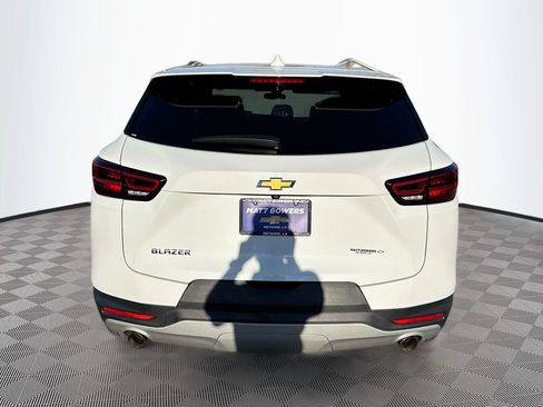 Used 2023 Chevrolet Blazer LT image 6