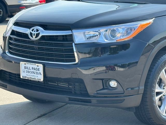 Used 2015 Toyota Highlander XLE AWD/4WD image 3