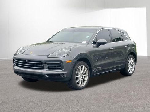 Used 2021 Porsche Cayenne AWD/4WD image 1