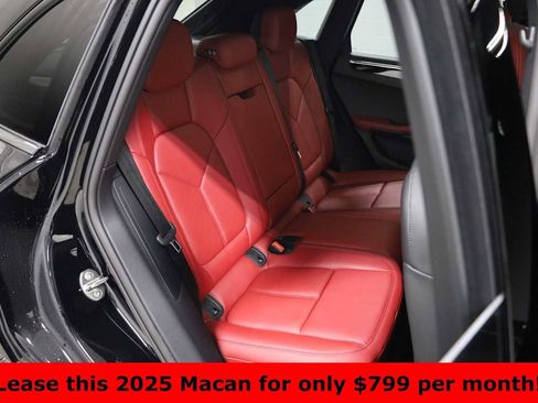 Certified 2025 Porsche Macan image 37