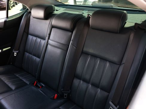 Used 2016 Lexus ES 350 w/ Luxury Package w/Wood Trim FWD image 12