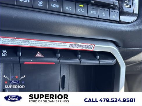 Used 2025 Toyota Sequoia Platinum AWD/4WD image 41