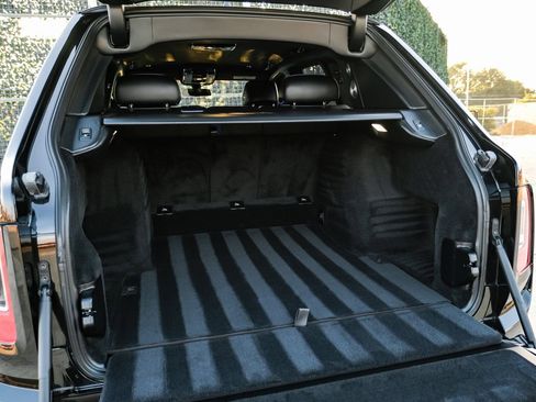 Used 2021 Rolls-Royce Cullinan AWD/4WD image 62