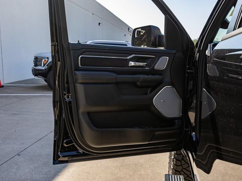 Used 2026 RAM 1500 Laramie AWD/4WD image 35