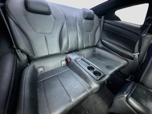 Used 2017 INFINITI Q60 2.0t w/ Moonroof Package RWD image 18