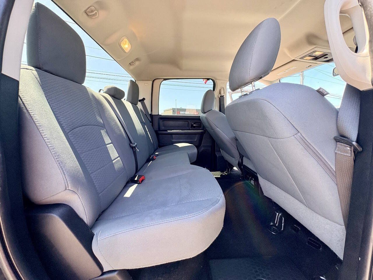 Used 2016 RAM 1500 Express AWD/4WD image 27