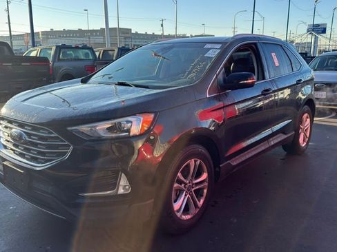 Used 2019 Ford Edge SEL w/ Equipment Group 201A image 6