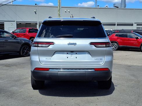 Used 2023 Jeep Grand Cherokee L Limited AWD/4WD image 25