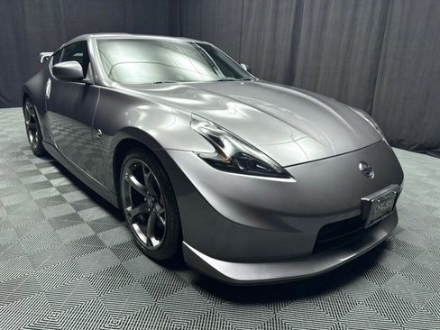 Used 2013 Nissan 370Z NISMO w/ Bose Pkg image 8