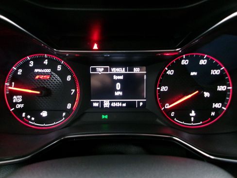 Used 2023 Chevrolet TrailBlazer RS w/ Convenience Package AWD/4WD image 7