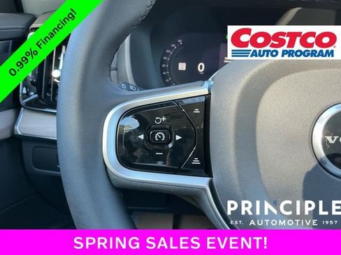 New 2026 Volvo XC90 T8 Plus w/ Protection Package Premier AWD/4WD image 17