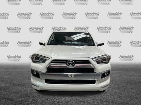 Used 2022 Toyota 4Runner Limited AWD/4WD image 3