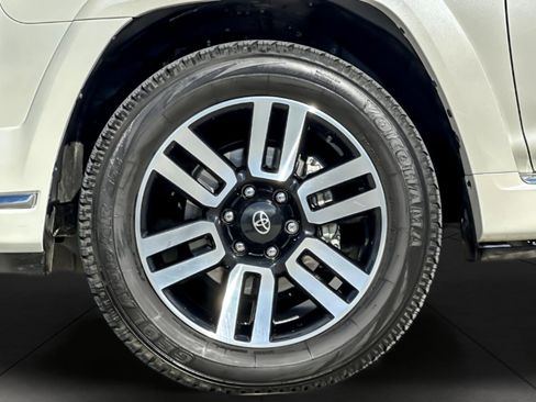 Certified 2022 Toyota 4Runner Limited image 26