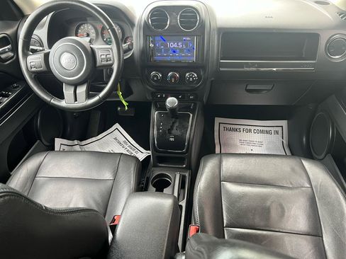 Used 2012 Jeep Patriot Latitude AWD/4WD image 16