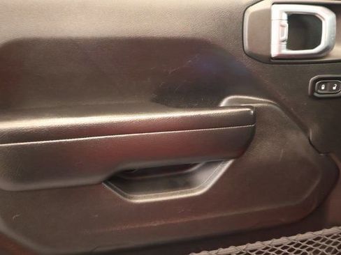 Used 2021 Jeep Wrangler Unlimited Rubicon 4xe w/ Cold Weather Group image 10