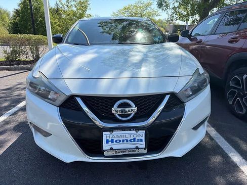 Used 2018 Nissan Maxima 3.5 S FWD image 2