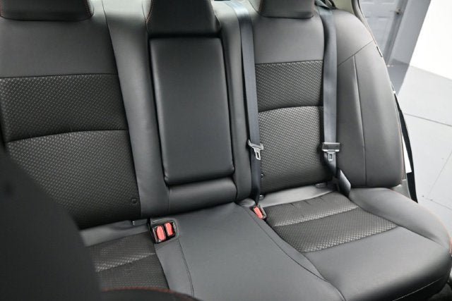 Used 2025 Nissan Altima 2.5 SR FWD image 18