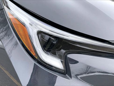 Certified 2024 Toyota Corolla XSE image 27