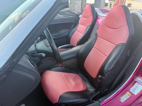 Used 2008 Pontiac Solstice Convertible w/ Premium Package image 19