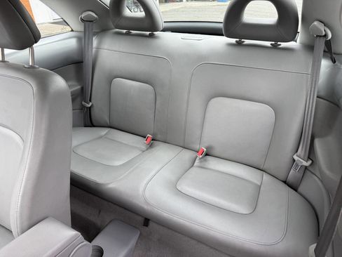 Used 2000 Volkswagen Beetle GLS image 17