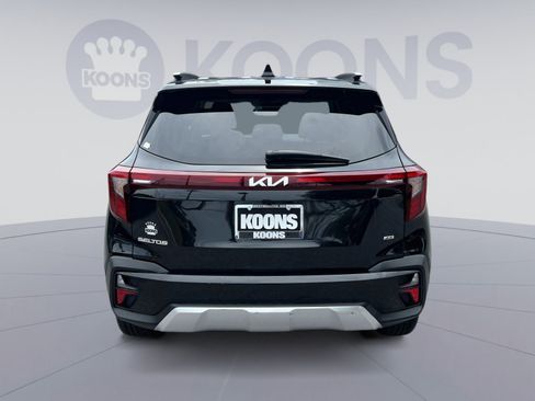 Used 2024 Kia Seltos S AWD/4WD image 5