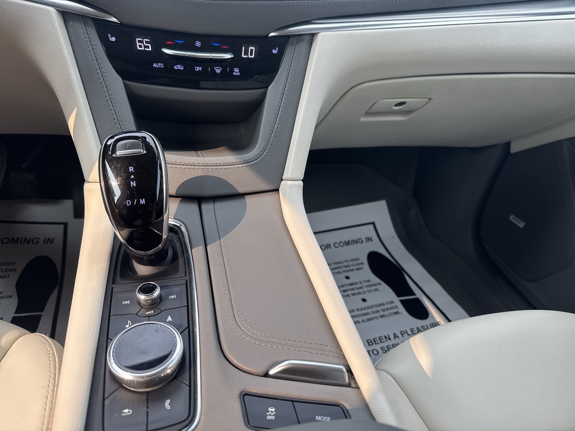 Used 2022 Cadillac XT5 Premium Luxury AWD/4WD image 35
