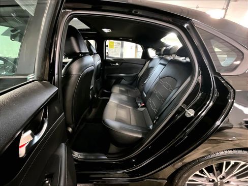 Used 2023 Kia Forte GT-Line w/ GT-Line Premium Package image 15