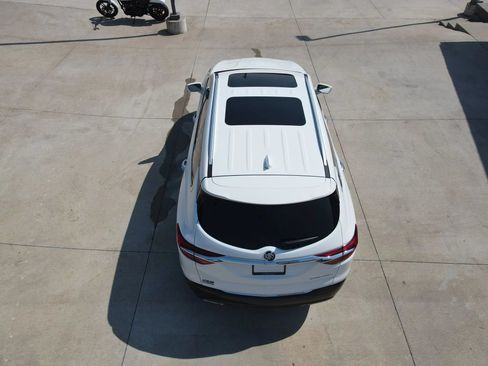 Used 2019 Buick Enclave Essence FWD image 59