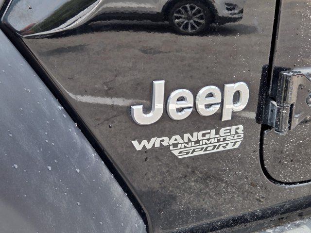 Certified 2018 Jeep Wrangler Unlimited Sport S AWD/4WD image 12