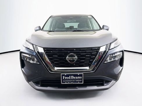 Certified 2021 Nissan Rogue SV AWD/4WD image 2