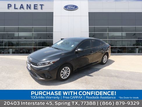 Used 2024 Kia Forte LX FWD image 1