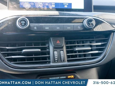 Used 2025 Ford Escape ST-Line image 10