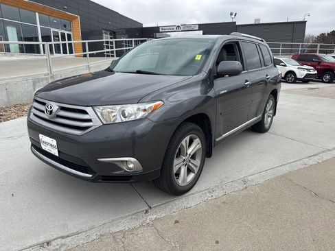 Used 2012 Toyota Highlander Limited w/ Tow Pkg image 1