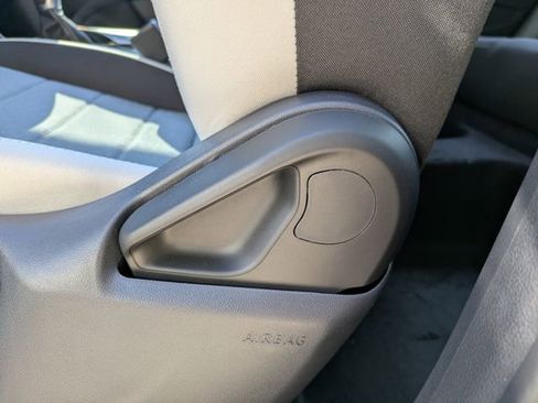 New 2026 Volkswagen Taos S image 20