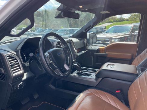 Used 2016 Ford F150 Limited w/ Trailer Tow Package image 19