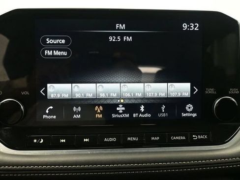 Used 2023 Nissan Rogue SL w/ SL Premium Package FWD image 34