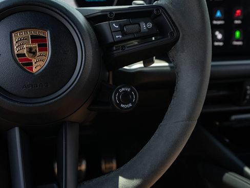 Used 2024 Porsche Cayenne S AWD/4WD image 55