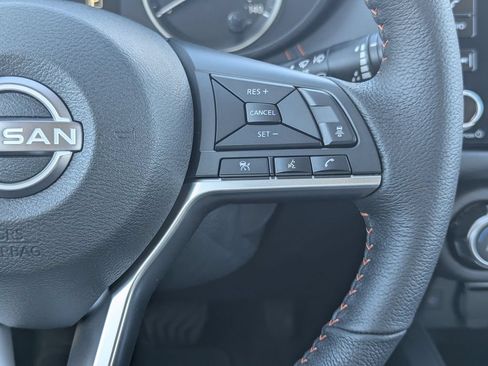 New 2025 Nissan Versa SR w/ Trunk Package FWD image 18