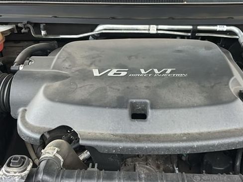 Used 2018 Chevrolet Colorado Z71 AWD/4WD image 31