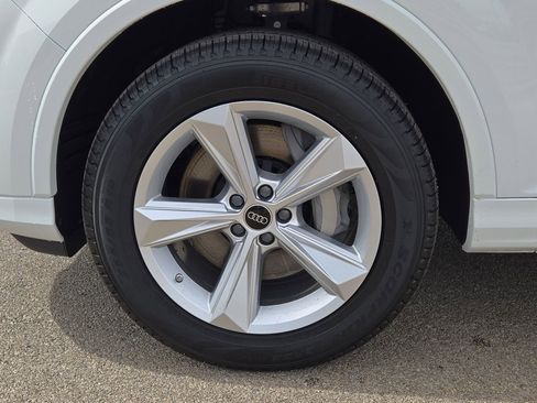 New 2026 Audi Q7 3.0T Premium AWD/4WD image 11