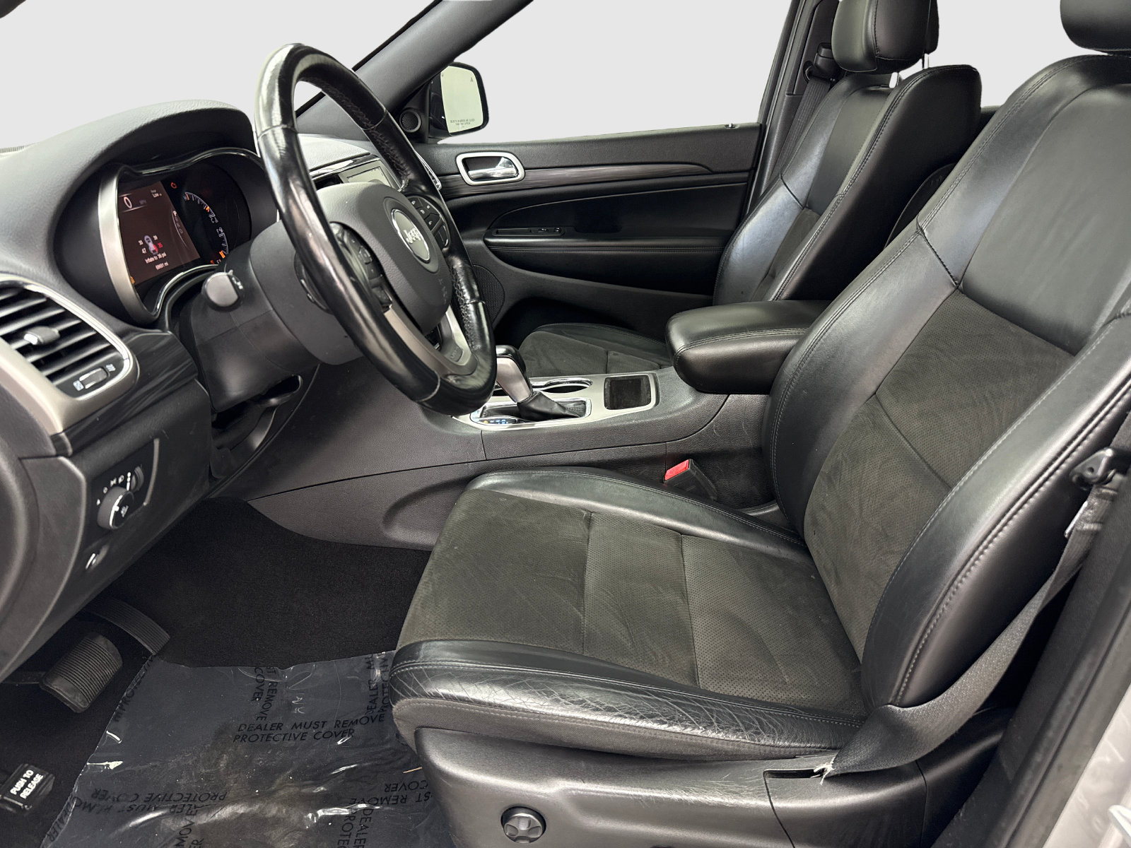 Used 2021 Jeep Grand Cherokee Laredo X AWD/4WD image 17