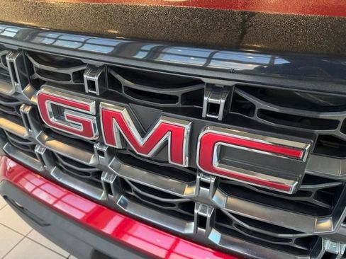 Certified 2024 GMC Canyon AT4 AWD/4WD image 38