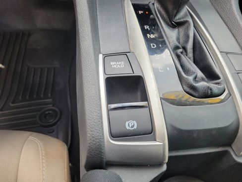 Used 2016 Honda Civic LX image 30