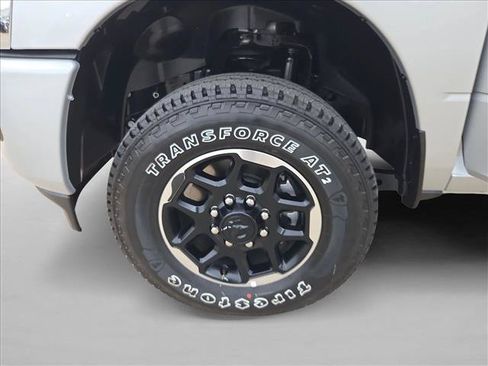 Used 2026 RAM 2500 Laramie AWD/4WD image 22