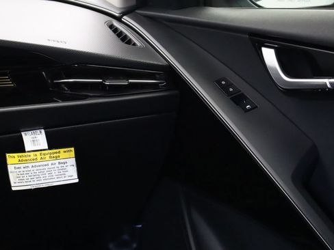 Used 2023 Kia Niro EX FWD image 30